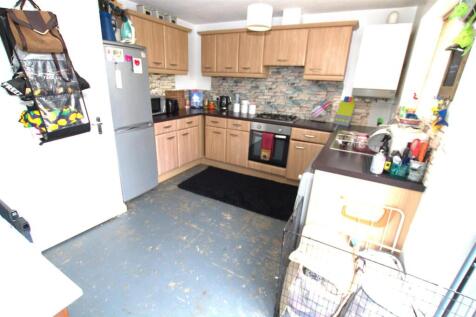 KITCHEN.jpg