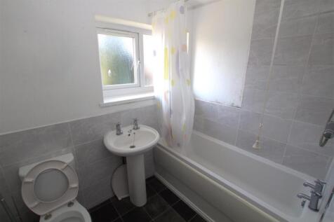 Upstairs Bathroom