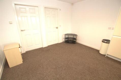 sitting area .jpg