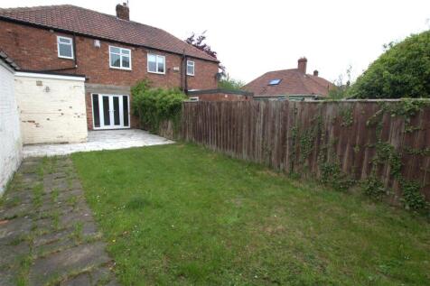 rear garden .jpg