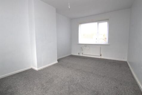 Main Bedroom .jpg