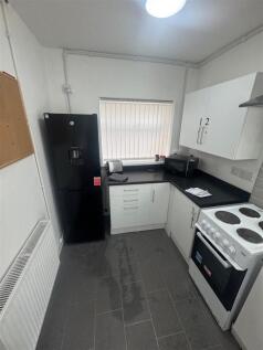 kitchen1.jpg