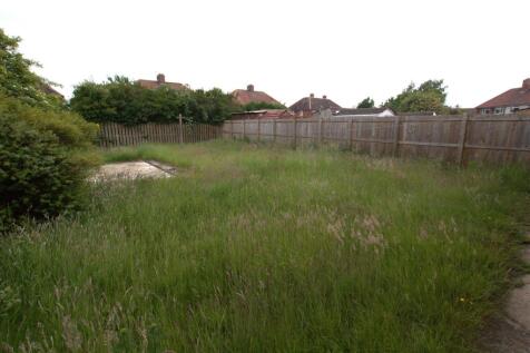 rear garden .jpg