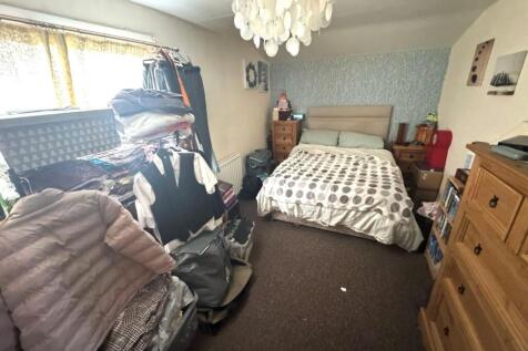 bedroom.jpg