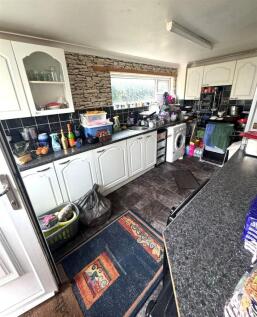 kitchen angle 2.jpg