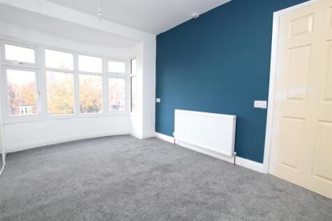 main bedroom.jpg