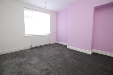 bedroom2.jpg