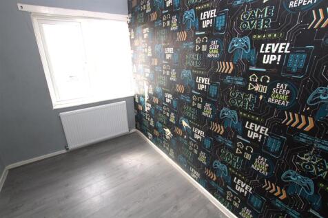 bedroom 3 .jpg