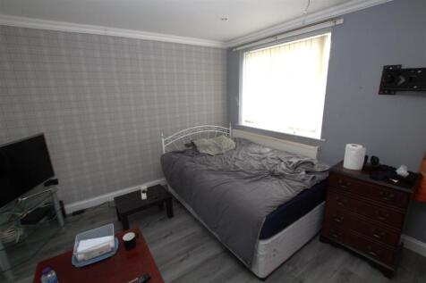reception room .jpg