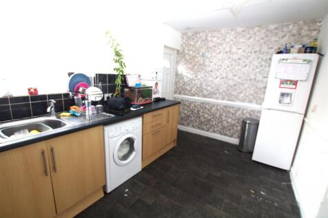 KITCHEN1.jpg