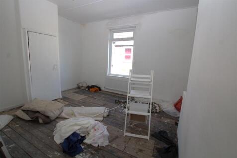 BED1.jpg