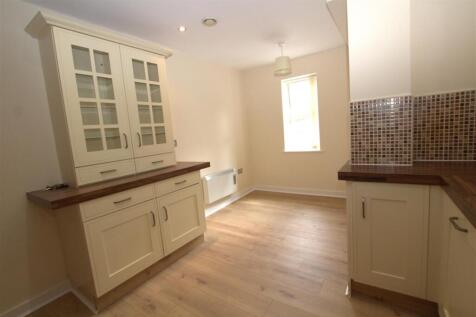 KITCHEN ANGLE 3.jpg