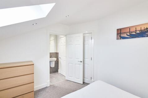 bedroom.jpg