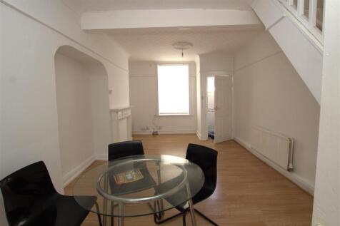 Dining Area.jpg