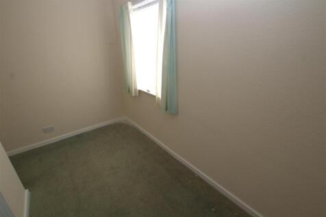 third bedroom .jpg