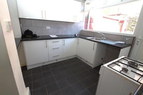 KITCHEN.jpeg