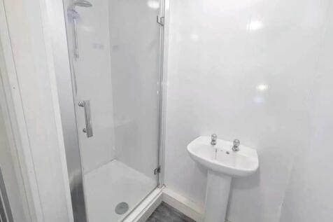 GF Shower Room