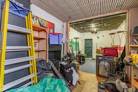 The Lodge - Garage