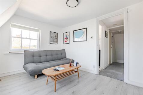Reception - Flat 3