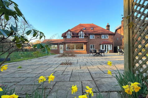 Property Image 4