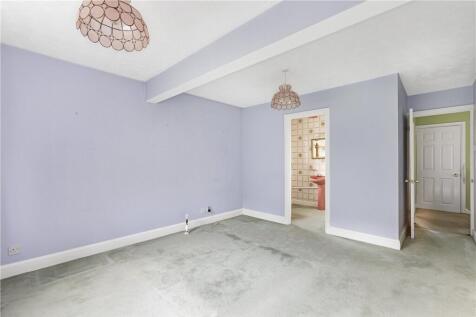 Bedroom &amp; Ensuite