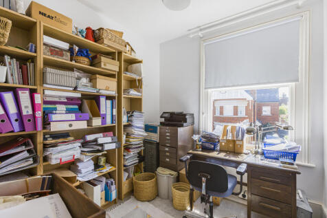 Bedroom/Study