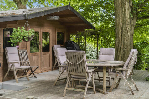 Summer House