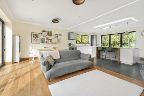 Kitchen/Diner/Family Room