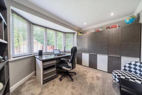 Study/bedroom