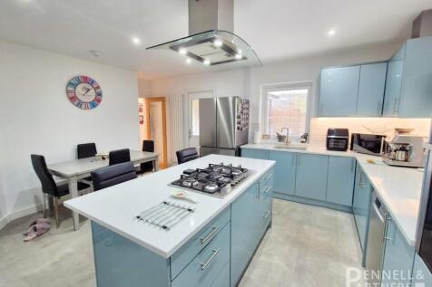 KITCHEN-DINER