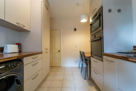 Kitchen (3).png