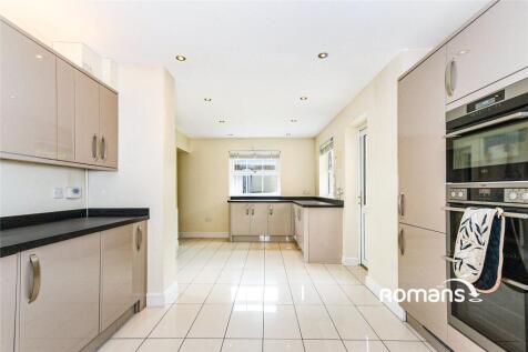Kitchen 3