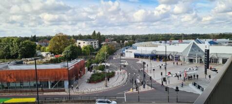 PerryBarrStationShoppingCentrePerryBarrVillageLe