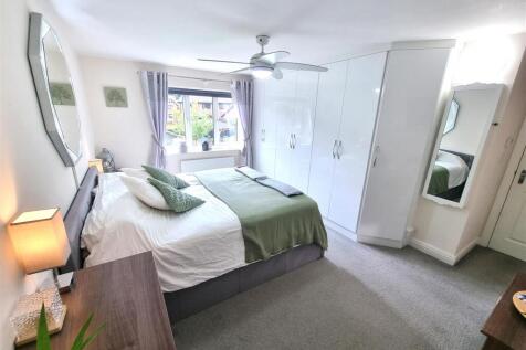Bedroom__1b.jpg