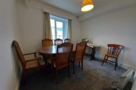 Green Dragon Dining Room.jpg