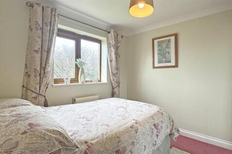Bedroom 4 (1).jpg