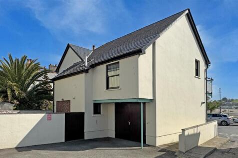 Property Rear 1.jpg