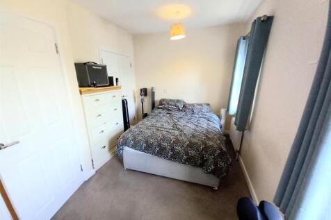 2 Ackland Bed Rear.jpg