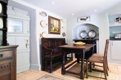Kitchen 1 (10).jpg