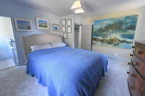 bed 1.JPG
