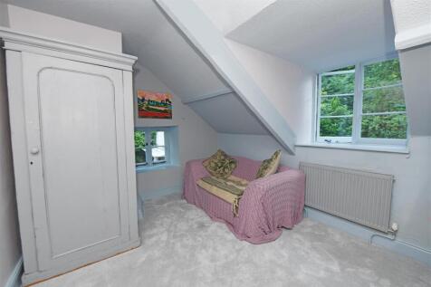 bed 2.JPG