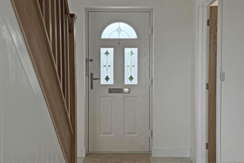 Hallway 2.jpg
