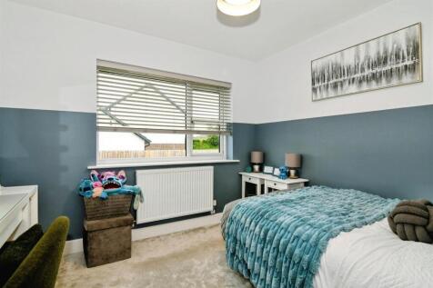 5lowerabbots24042515.jpg