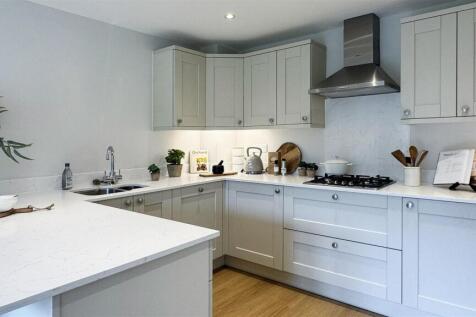 Kitchen 1.jpg