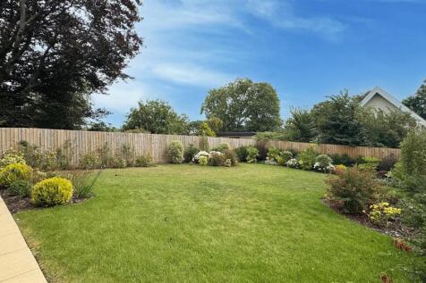 Garden 2.jpg