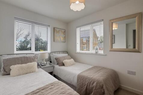 Bedroom 2.jpg