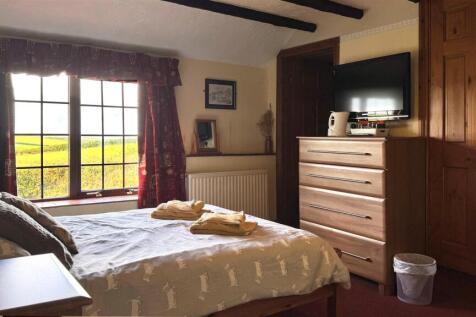 Rooms 7.jpg