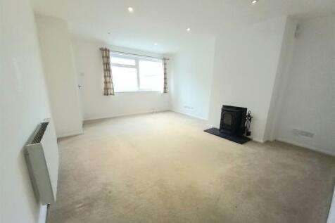 12 Waterloo Tce Lounge.jpg