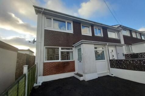 12 Waterloo Terrace Front.jpg