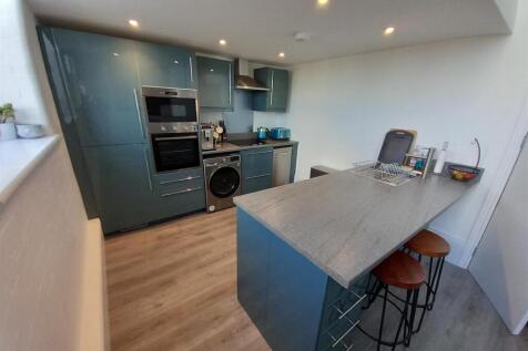 Apartment 12 Kitchen.jpg